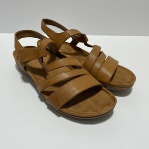Baretraps Janus Tan Strappy Comfort Sandals Womens 6.5 M BTS22-10765-072-203